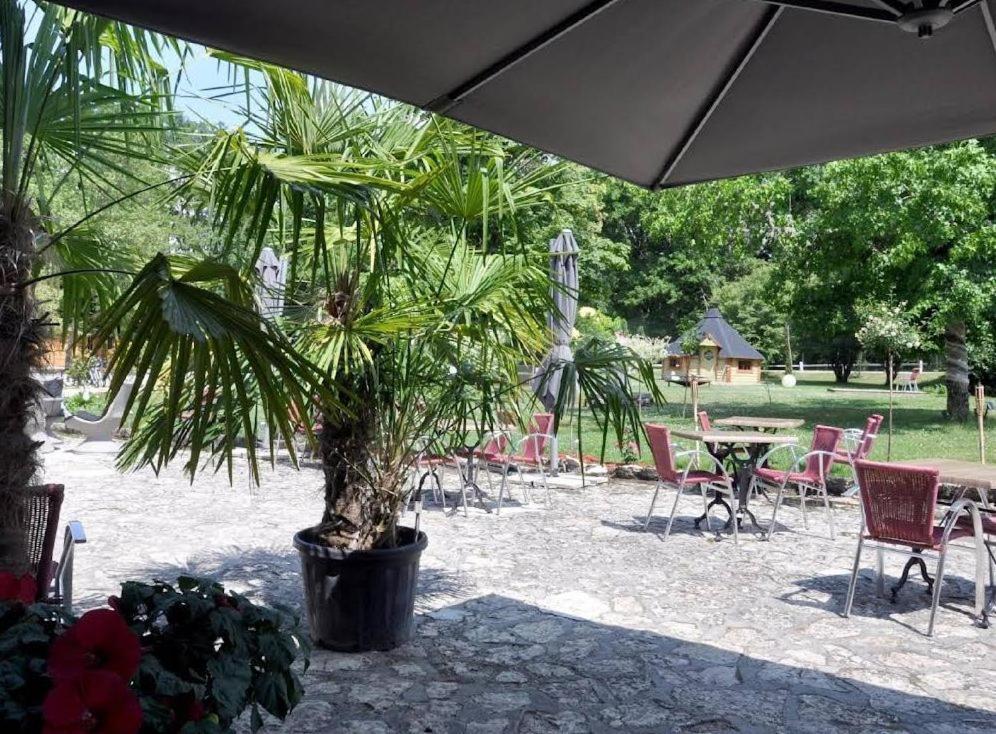 Hotel - Restaurant Le Moulin De Villiers Nouan-le-Fuzelier Eksteriør billede