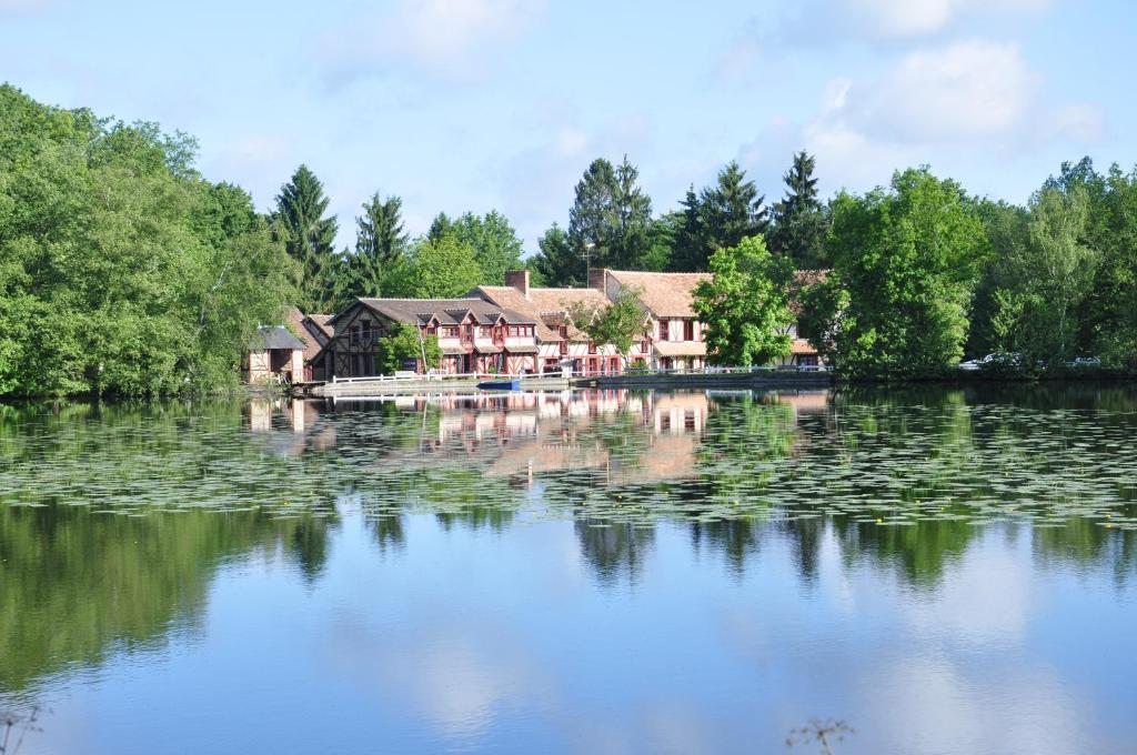 Hotel - Restaurant Le Moulin De Villiers Nouan-le-Fuzelier Eksteriør billede