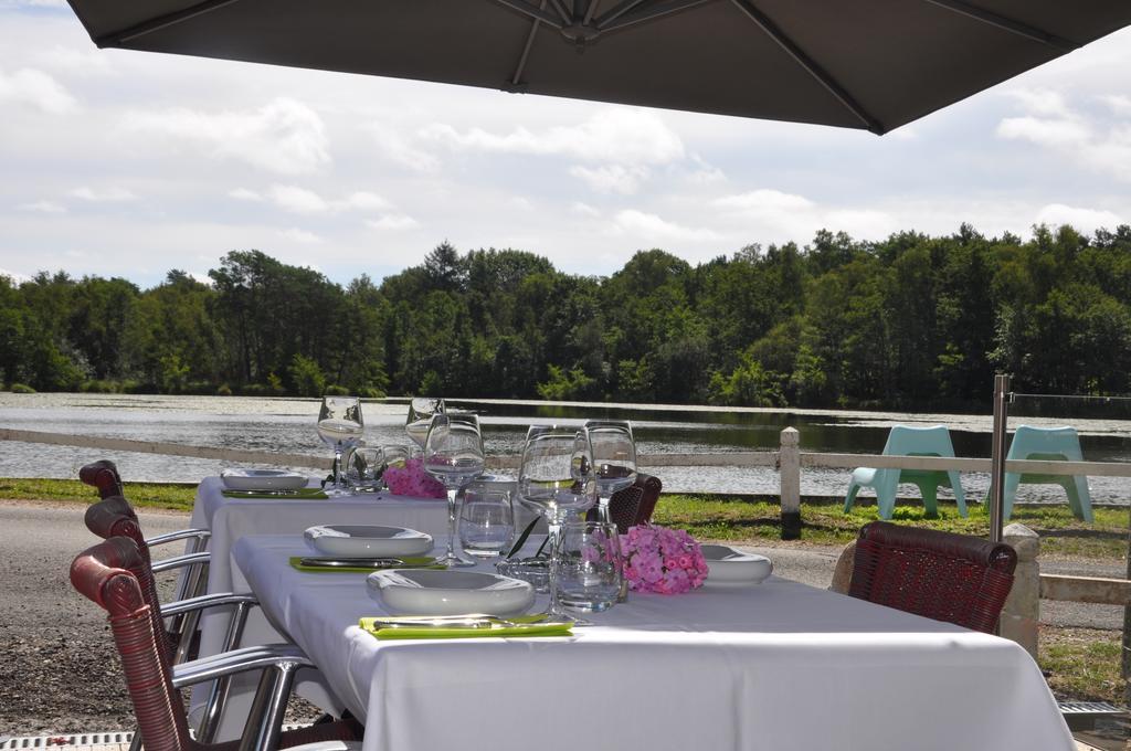 Hotel - Restaurant Le Moulin De Villiers Nouan-le-Fuzelier Eksteriør billede